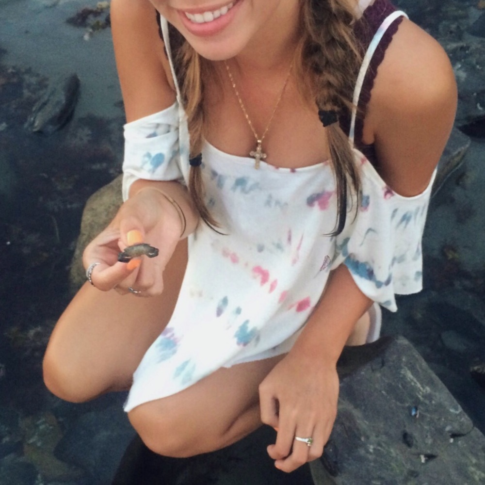 Off the shoulder t shirt